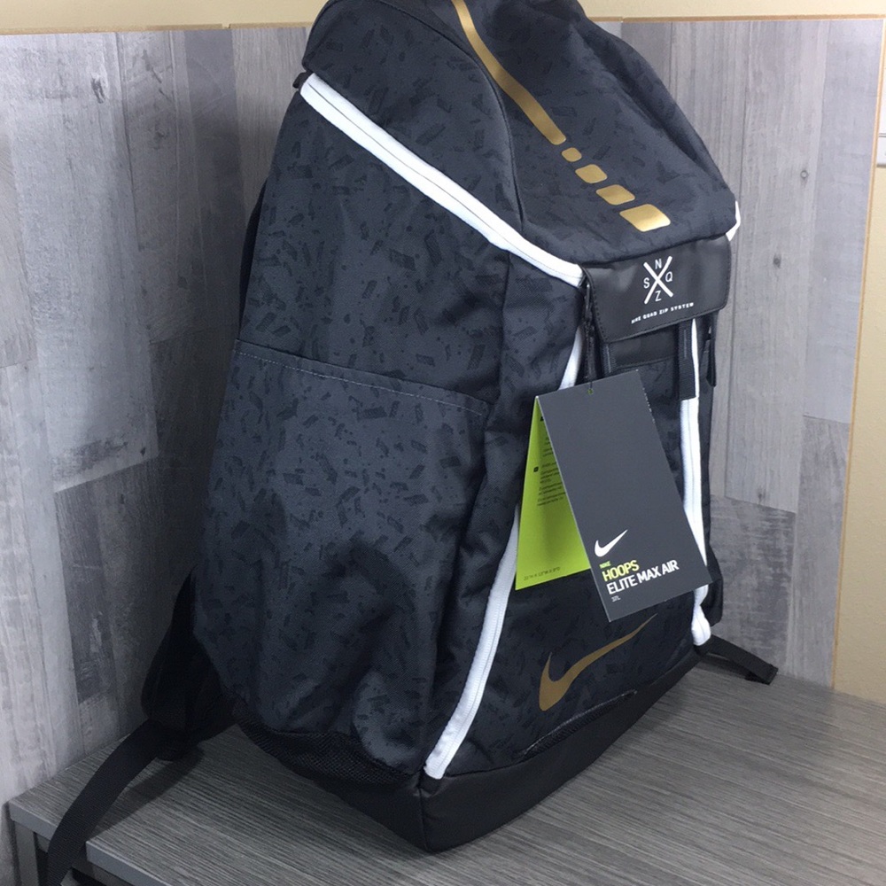Nike Hoops Elite Max Air 37L Black/Gold - Picture 3 of 8